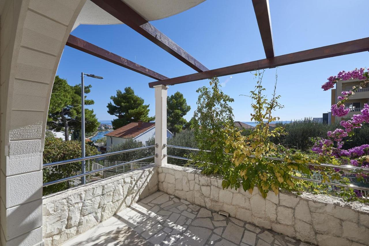 Apartments With A Parking Space Mavarstica, Ciovo - 17803 Trogir Exterior foto